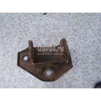 Кронштейн задней балки Toyota Highlander II (2007 - 2013) 5107348010