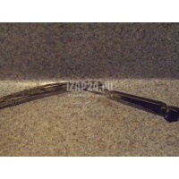 Поводок стеклоочистителя заднего Mitsubishi Pajero/Montero Sport (K9) (1997 - 2008) MR300823