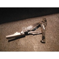Петля крышки багажника Mazda Mazda 3 (BL) (2009 - 2013) BBM452710A