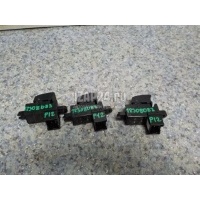 Кнопка стеклоподъемника Nissan Primera P12E (2002 - 2007) 25411AV600