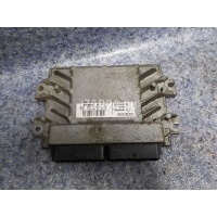 Блок управления двигателем Renault Logan (2005 - 2014) 8200483732