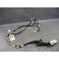 Проводка (коса) Toyota RAV 4 (2013 - 2019) 8215442041