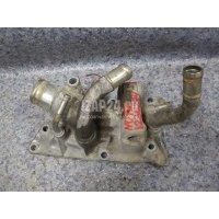 Фланец двигателя системы охлаждения Nissan Note (E11) (2006 - 2013) 11060BC20A