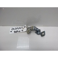 Петля двери задней левой нижняя Jaguar X-TYPE (2001 - 2009) C2S20391