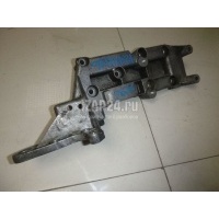 Кронштейн генератора Volvo S60 (2000 - 2009) 8642196