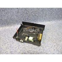 Корпус блока предохранителей Land Rover Range Rover III (LM) (2002 - 2012) YPC000710