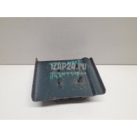 Кронштейн усилителя переднего бампера правый Mazda MPV II (LW) (1999 - 2006) LC625312YA