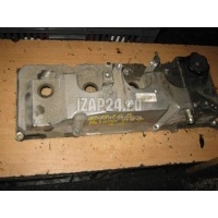 Крышка головки блока (клапанная) Mitsubishi Pajero/Montero IV (V8, V9) (2007 - ) 1035A910