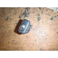 Кнопка открывания лючка бензобака Toyota RX 300/330/350/400h (2003 - 2009) 848410E010