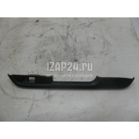 Накладка блока управления стеклоподъемниками Nissan X-Trail (T30) (2001 - 2006) 829488H305