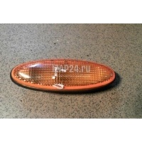 Повторитель на крыло желтый Mazda B-серия (UN) (1999 - 2006) UH8151120