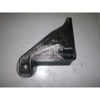 Кронштейн двигателя правый III LM 2002 - 2012 KKU000410