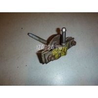 Кронштейн глушителя Land Rover Range Rover III (LM) (2002 - 2012) WCU000182