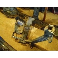 Балка подрадиаторная Chrysler Caliber (2006 - 2011) 05115402AA