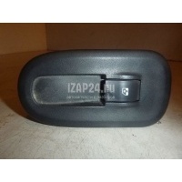 Кнопка стеклоподъемника Renault Duster (2012 - ) 8200476809