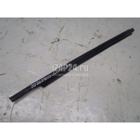Накладка стекла заднего правого Suzuki Swift (2004 - 2010) 8383162J00