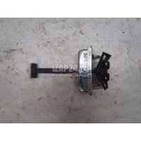 Ограничитель двери Land Rover Discovery III (2004 - 2009) BDH780050