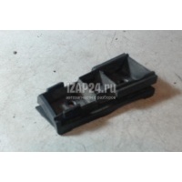 Кронштейн (сопут. товар) Renault Megane II (2003 - 2009) 8200162352