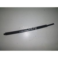 Накладка стекла заднего правого Suzuki Swift (2004 - 2010) 8383162J00
