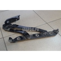 Петля крышки багажника Nissan M (Y50) (2004 - 2010) 84400EJ70B