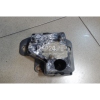 Кронштейн усилителя заднего бампера левый Nissan M (Y50) (2004 - 2010) 85211EH100