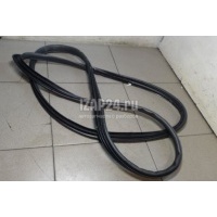 Уплотнитель (внутри) Mazda Mazda 3 (BL) (2009 - 2013) BBM468912