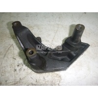 Кронштейн двигателя правый Chrysler Compass (MK49) (2006 - 2016) 05105588AD