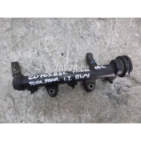 Рейка топливная (рампа) VAG Fabia (1999 - 2007) 03D133329A