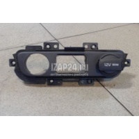 Накладка декоративная Hyundai-Kia Sportage (2010 - 2015) 846323U010WK