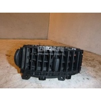 Дефлектор воздушный Nissan Note (E11) (2006 - 2013) 687519U00B