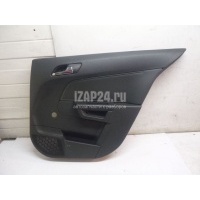 Обшивка двери задней правой GM Astra H / Family (2004 - 2015) 13177098