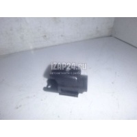 Кнопка фиксатора стояночного тормоза Land Rover Discovery III (2004 - 2009) YUG500320PVJ