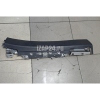 Подушка безопасности нижняя (для колен) Toyota LS (USF4#) (2006 - 2017) 7399050030C0