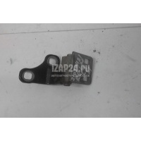 Петля двери задней левой нижняя Land Rover Range Rover III (LM) (2002 - 2012) LR018230