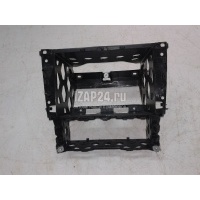 Рамка магнитолы VAG Polo (HB) (2009 - ) 6R0858005C