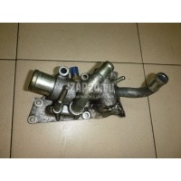 Фланец двигателя системы охлаждения Nissan Note (E11) (2006 - 2013) 11060BC20A