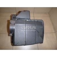 Корпус воздушного фильтра Land Rover Discovery III (2004 - 2009) PHB000498