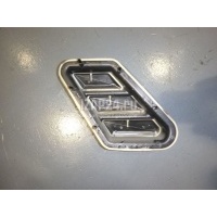 Решетка вентиляционная Citroen-Peugeot Berlingo (NEW) (B9) (2008 - ) 858082
