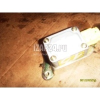 Датчик AIR BAG Subaru Forester (S10) (1997 - 2000) 98235FC030