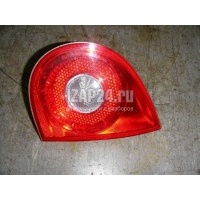 Фонарь задний внутренний правый VAG Golf V (2003 - 2009) 1K6945094E