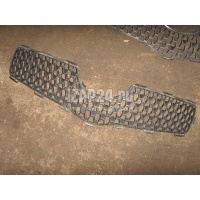 Решетка радиатора Toyota Yaris (2005 - 2011) 531110D140