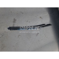 Накладка стекла заднего правого Suzuki Swift (2004 - 2010) 8383162J00