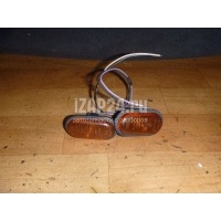 Повторитель на крыло желтый Renault Twingo (1993 - 2007) 7700847333