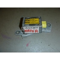 Датчик AIR BAG Toyota LS 430 (UCF30) (2000 - 2006) 8983350010