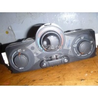Блок управления отопителем Renault Scenic II (2003 - 2009) 7701056580