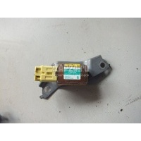 Датчик AIR BAG Toyota RX 300/330/350/400h (2003 - 2009) 8983348010