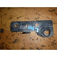 Направляющая капота Renault Kangoo (1997 - 2003) 8200153188