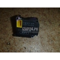 Моторчик заслонки отопителя VAG A8 [4D] (1994 - 1998) 4D0820511A