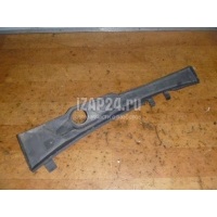 Накладка (кузов наружные) Renault Clio III (2005 - 2012) 8200363647