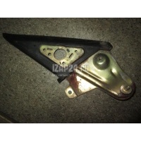 Кронштейн зеркала Hyundai-Kia 1996 - 2002 8251027000